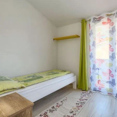 Kuca Mira Gajana