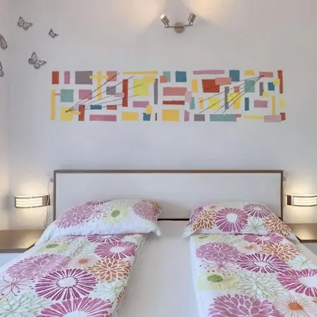 Kuca Mira Holiday home