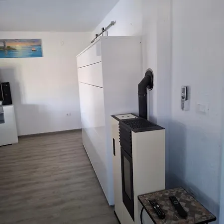 Kuca Mira Сasa de vacaciones *