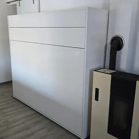 Kuca Mira