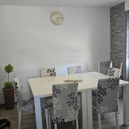 Kuca Mira Gajana
